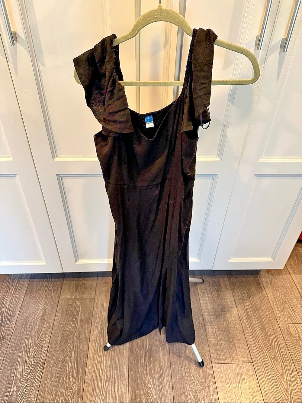 Old Navy Black Maxi Dress Size Small Like New